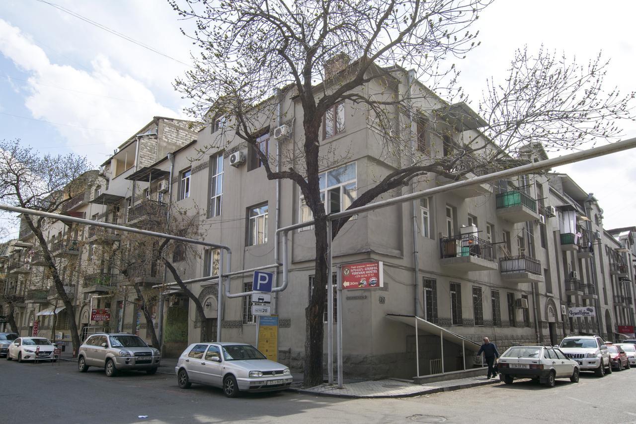 Yerevan Guest House ภายนอก รูปภาพ